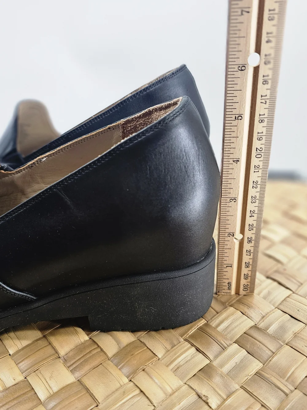 Abeo comfortable black
